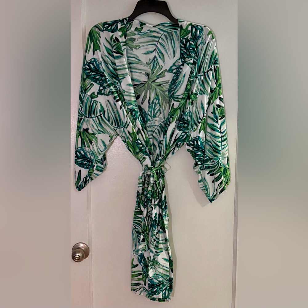 Tropical Leaf Print Kimono Robe